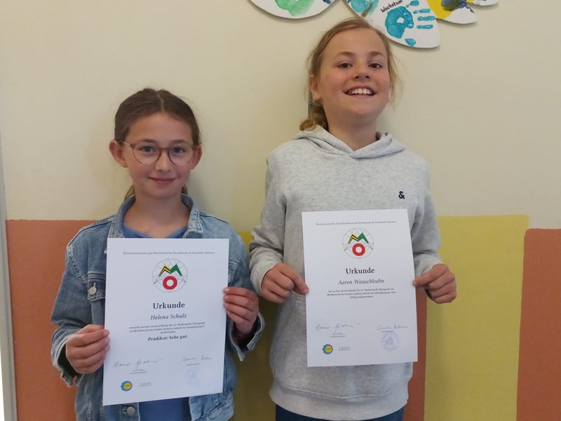 Titelbild für Beitrag: Erfolgreiche Teilnahme an der Mathematik-Olympiade