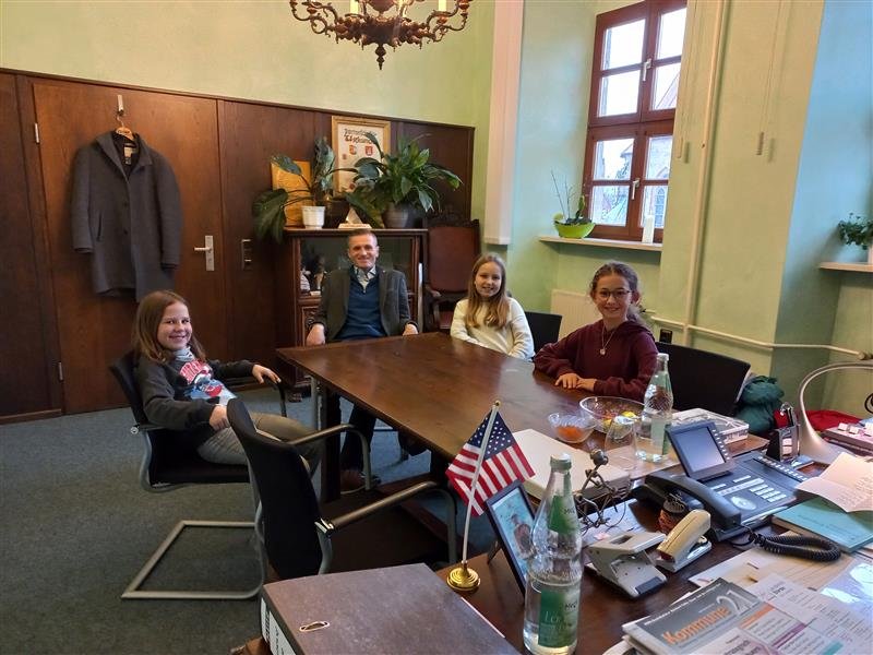 Titelbild für Beitrag: Bürgermeisterbesuch der Viertklässler